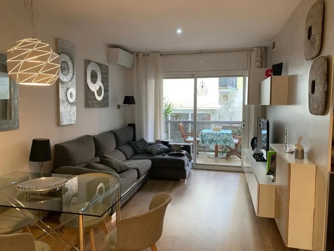 Sala de estar de Piso de alquiler en Barcelona con Aire acondicionado, Calefacción y Parquet