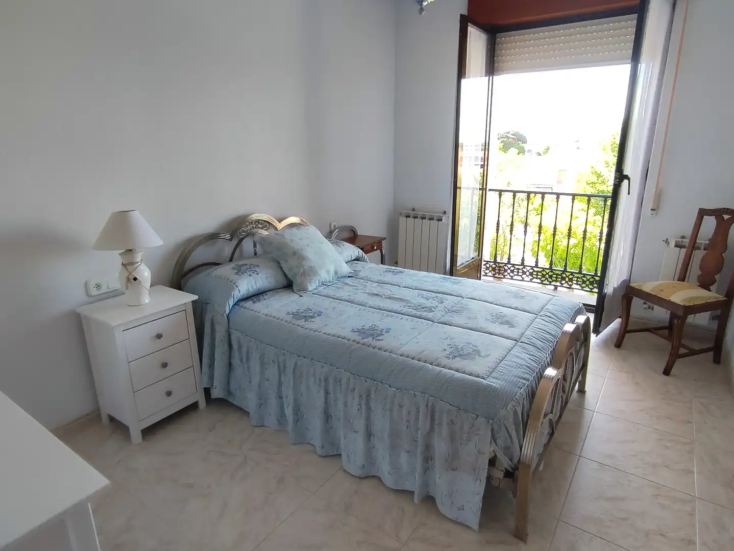 Habitación de Piso en venta en Carpio con Calefacción, Terraza y Amueblado