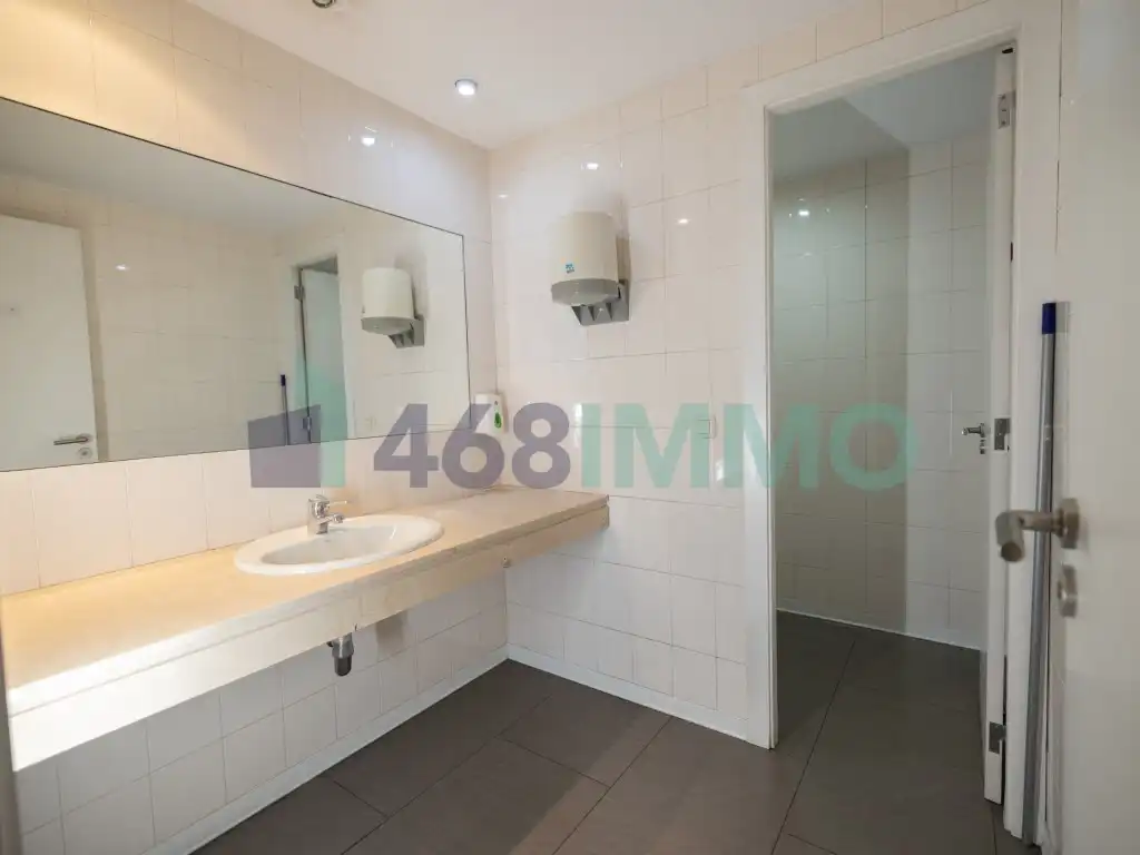 Büro mit Aufzug zur Miete in Carrer Bonaventura Armengol, 18-22, imagen 15