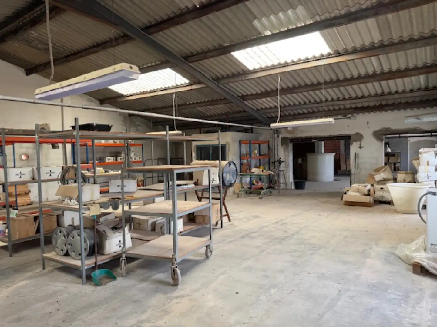 Industrial buildings for sale in Vilamarxant