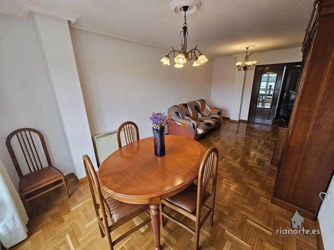 Dining room of Flat for rent in Avilés  with Heating and Terrace
