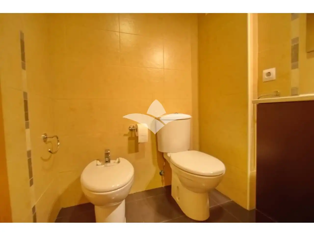 Baño de Piso en venta en Paterna con Aire acondicionado, Terraza y Trastero