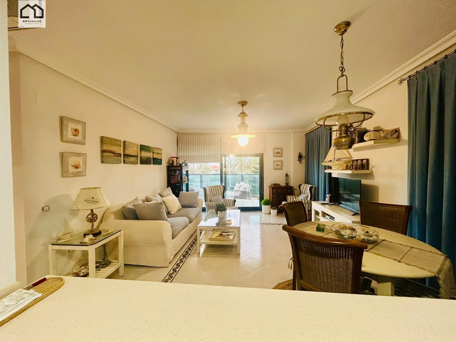 Living room of Flat for sale in Torrevieja  with Air Conditioner, Terrace and Community pool