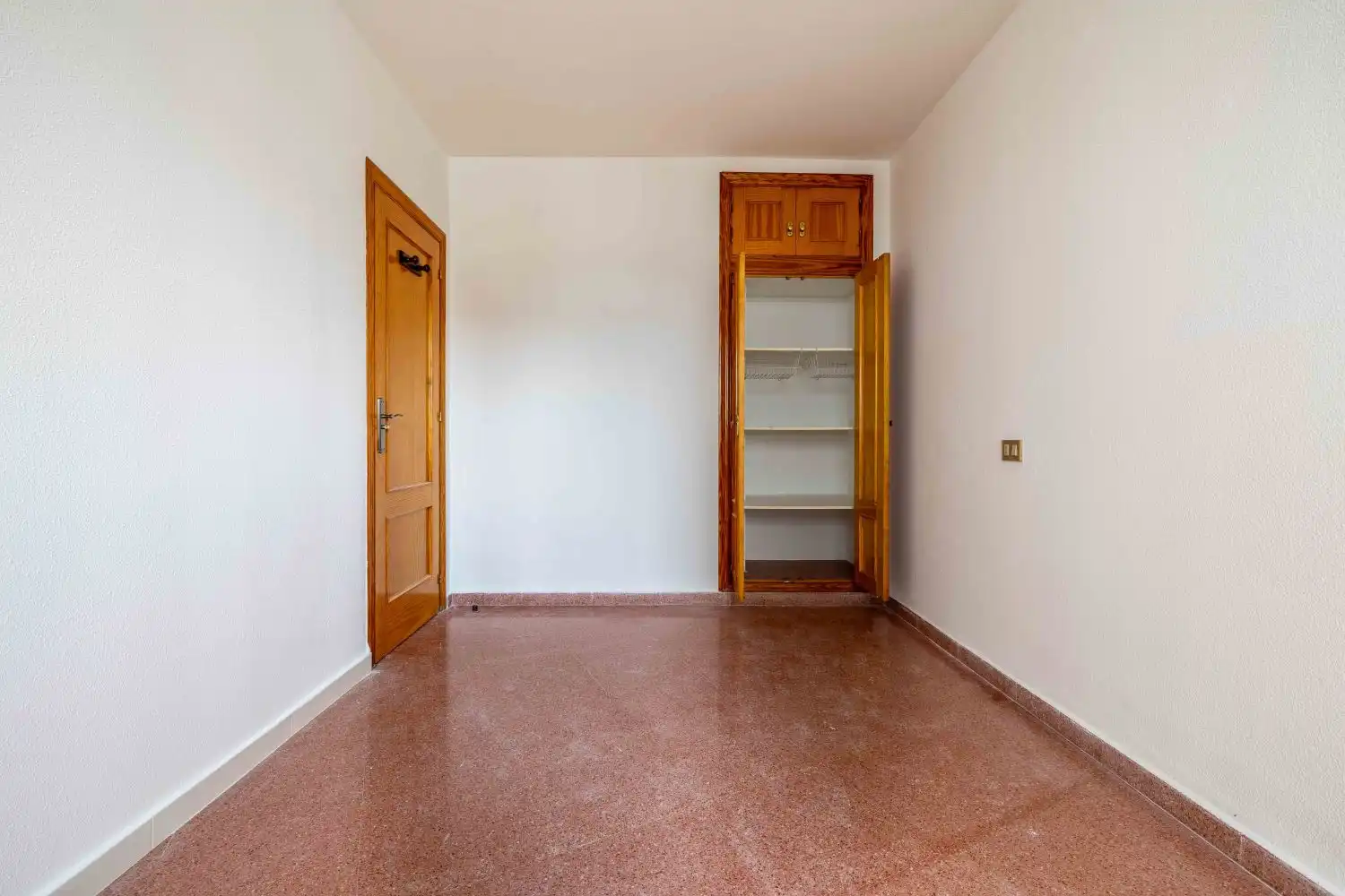 Flat for rent in Murcia  with Air Conditioner, Storage room and Balcony