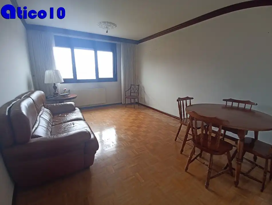 Flat for sale in Calle Doctor Antonio Bascarán Asúnsolo, Cerdeño - El Palais - Mercadín