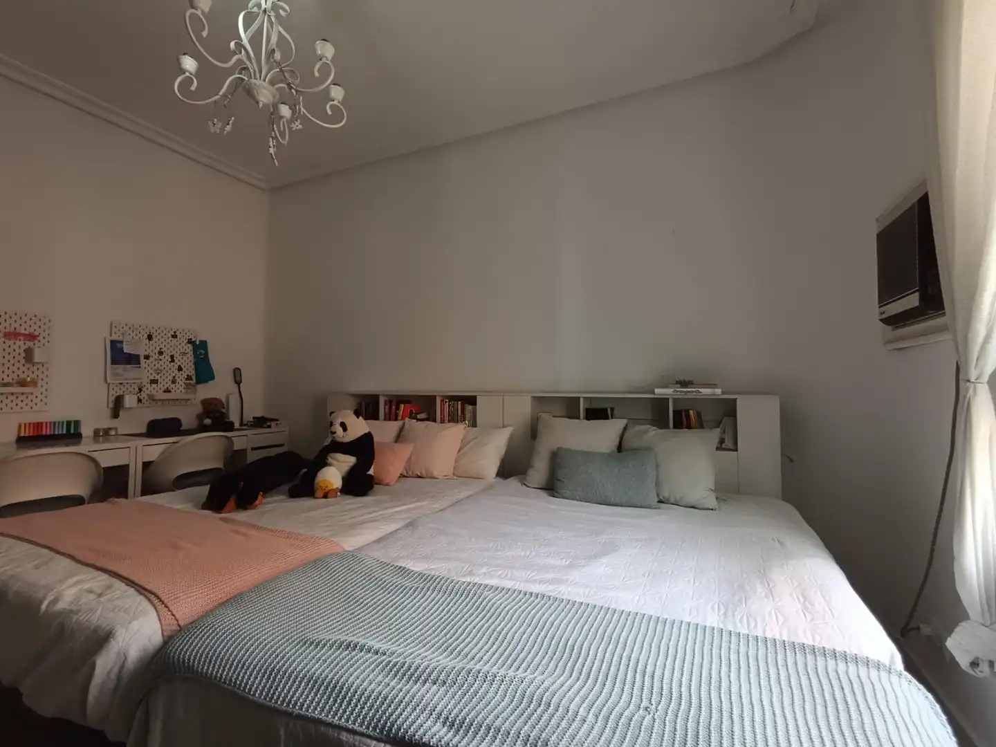 Schlafzimmer von Wohnung zum Verkauf in Córdoba mit Klimaanlage, Terrasse und Balkon