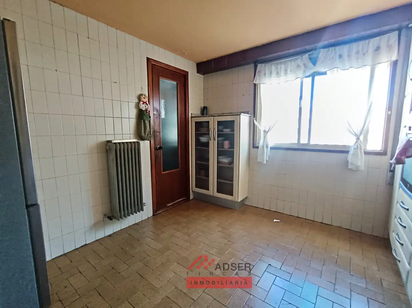 Kitchen of Flat for sale in  Logroño  with Parquet flooring and Terrace