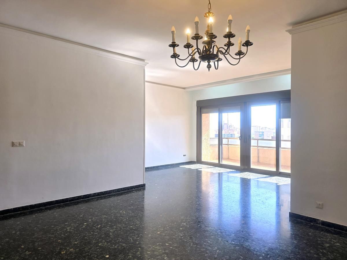 Flat for sale in Málaga Capital  with Terrace, Storage room and Alarm