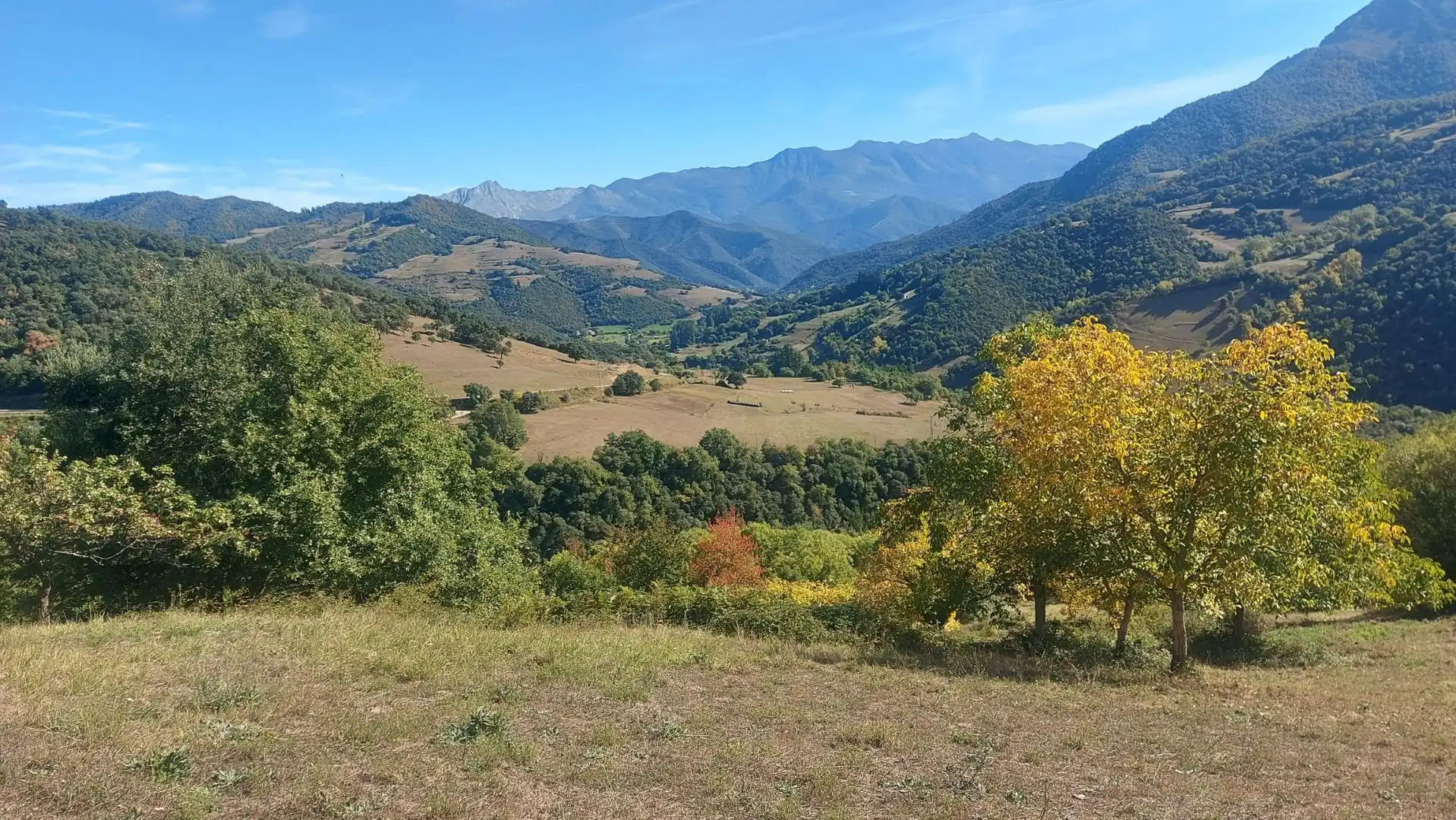 Außenansicht von Grundstücke zum Verkauf in Camaleño