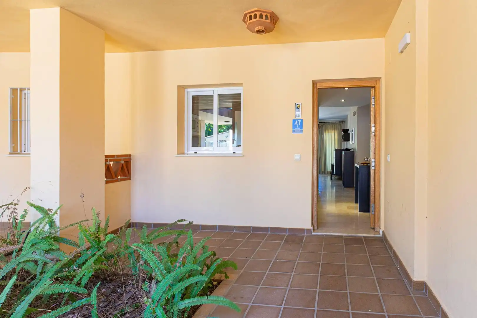 Planta baixa en venda en Mijas amb Aire condicionat, Jardí privat i Terrassa