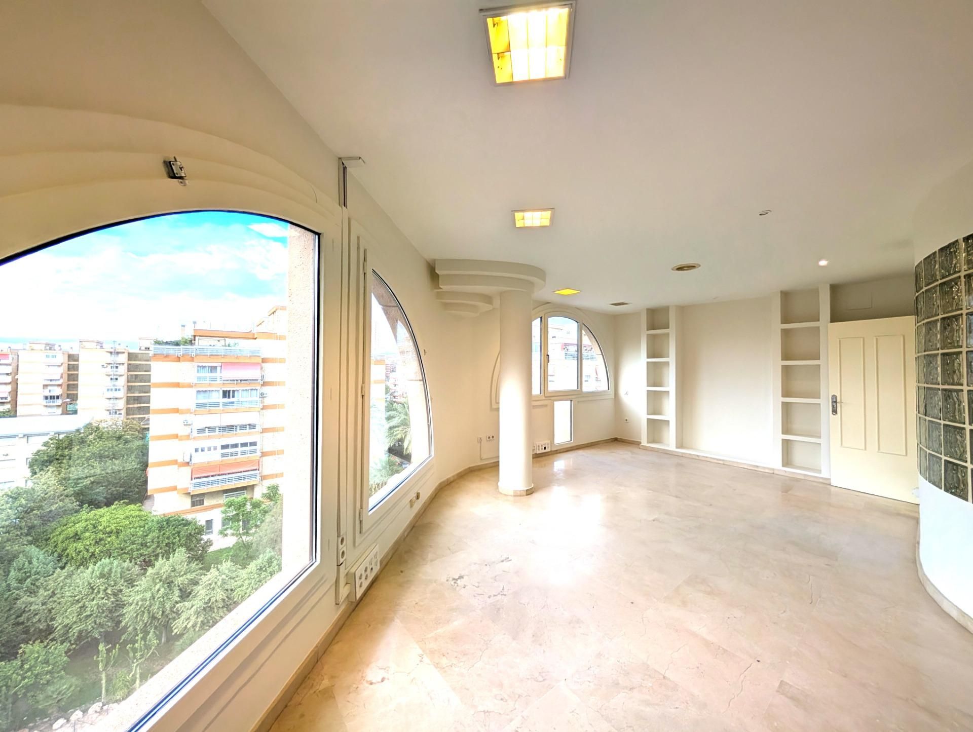 Office to rent in Alicante / Alacant  with Air Conditioner