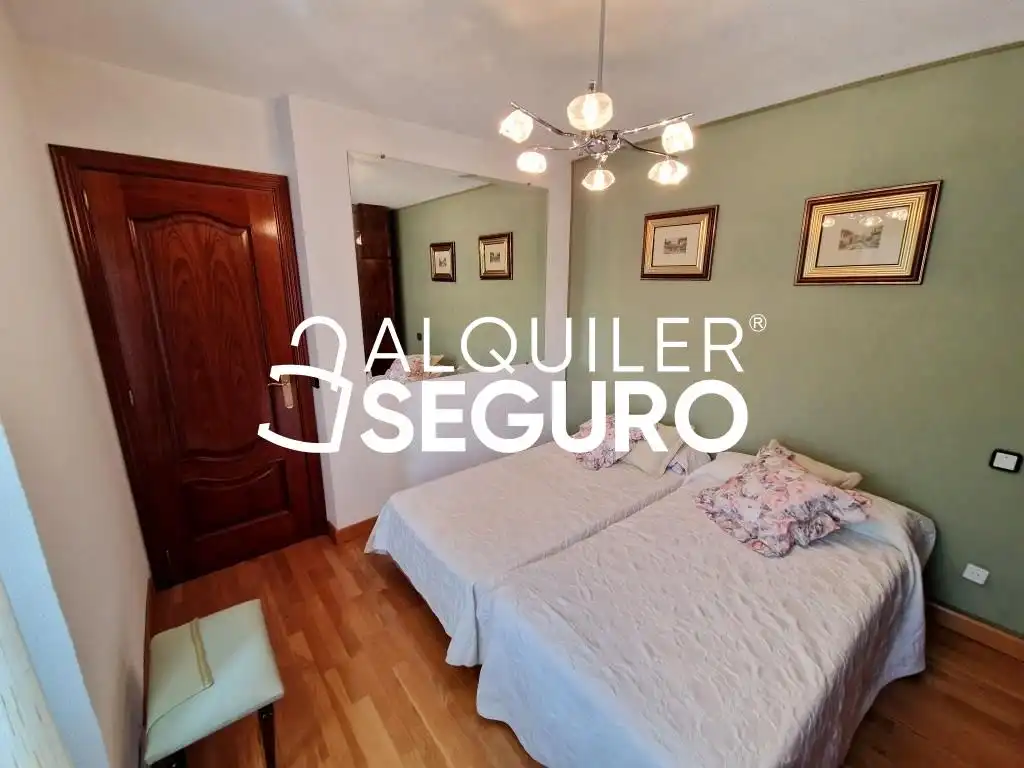 Habitación de Piso de alquiler en Fuenlabrada con Aire acondicionado, Calefacción y Terraza