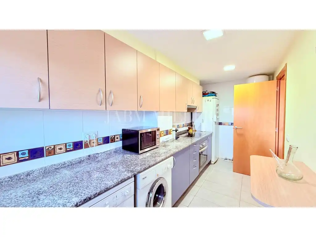 Kitchen of Ground floor for sale in L'Estartit  with Air Conditioner, Swimming Pool and Furnished