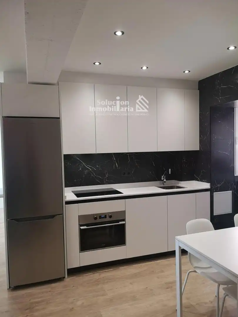 Kitchen of Flat for rent in Salamanca  with Heating, Terrace and Furnished