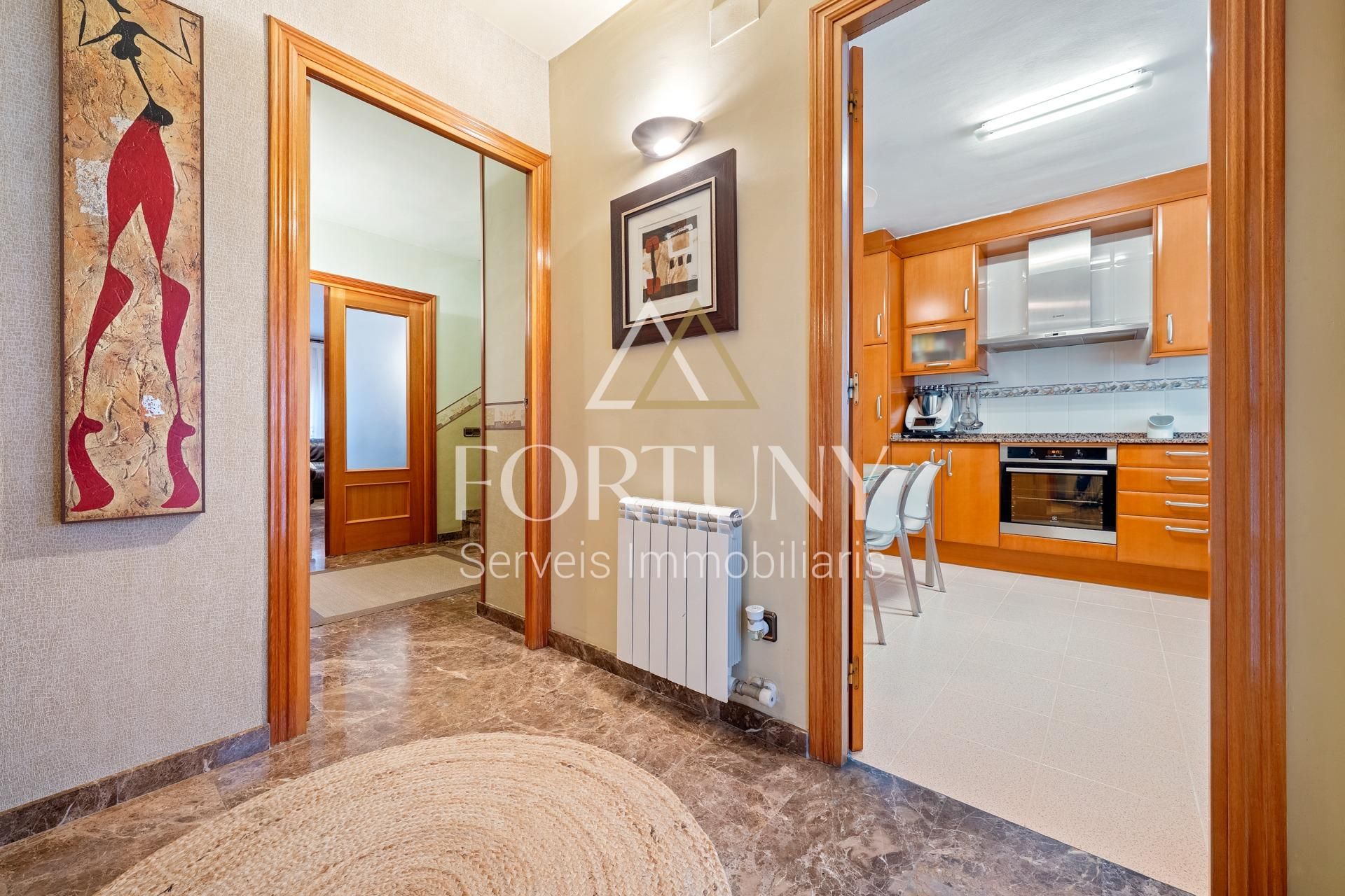 Einfamilien-Reihenhaus zum Verkauf in Reus mit Klimaanlage, Terrasse und Abstellraum