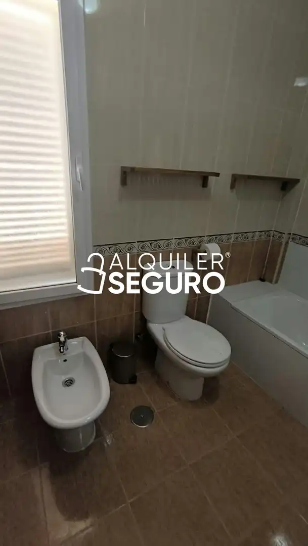 Casa o xalet de lloguer a Reyes Católicos , Bollullos de la Mitación