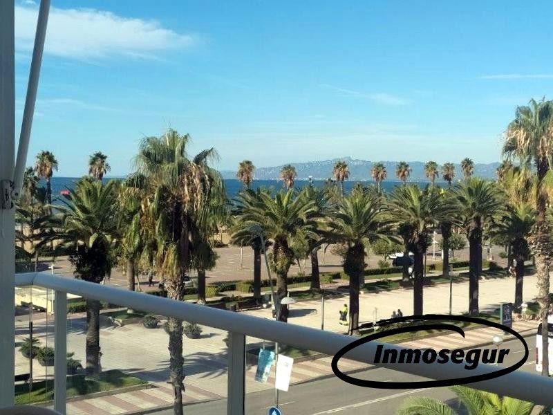 Exterior view of Flat for sale in Salou  with Terrace, Storage room and Furnished