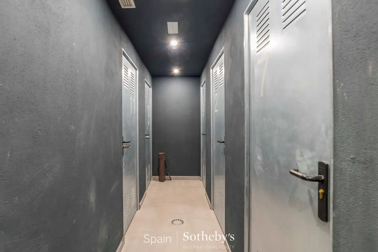 Ático en venta en Madrid con Aire acondicionado, Calefacción y Jardín privado