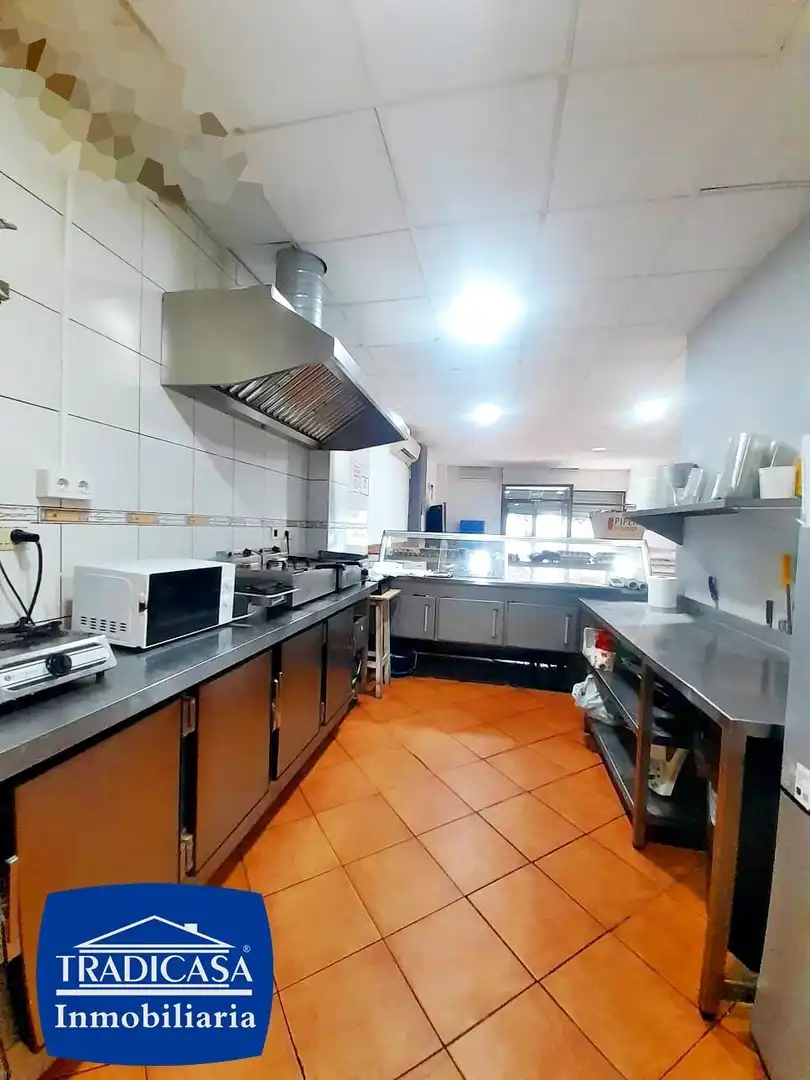 Local comercial de lloguer a El Retiro - Parque Atlántico - Ronda este, imagen 3