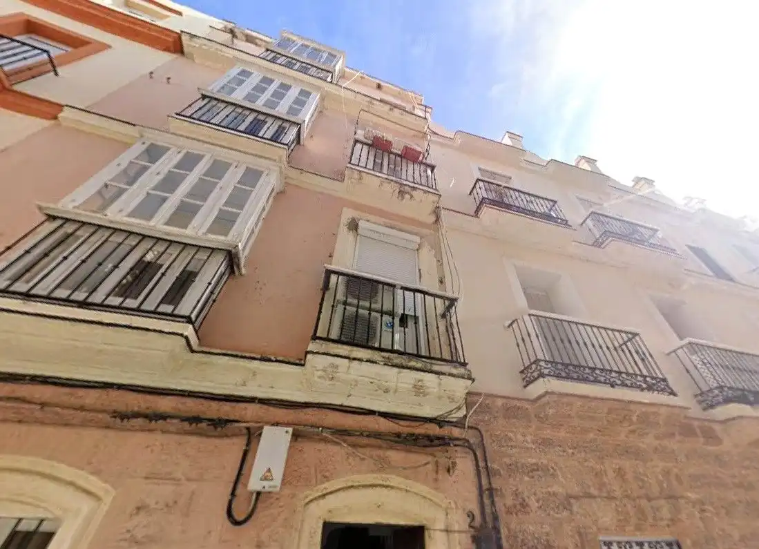 Vista exterior de Apartament en venda en Cádiz