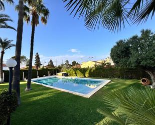 Piscina de Casa o xalet de lloguer en L'Eliana amb Calefacció, Jardí privat i Terrassa