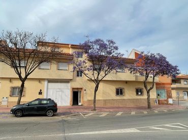 Casa amb jardí en venda a Balsicas