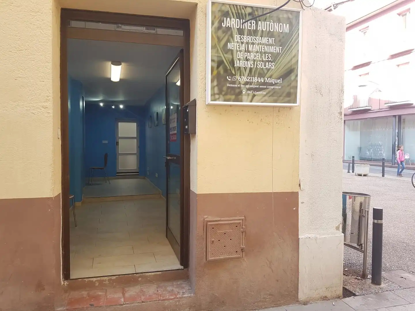 Geschaftsraum zum Verkauf in Olot
