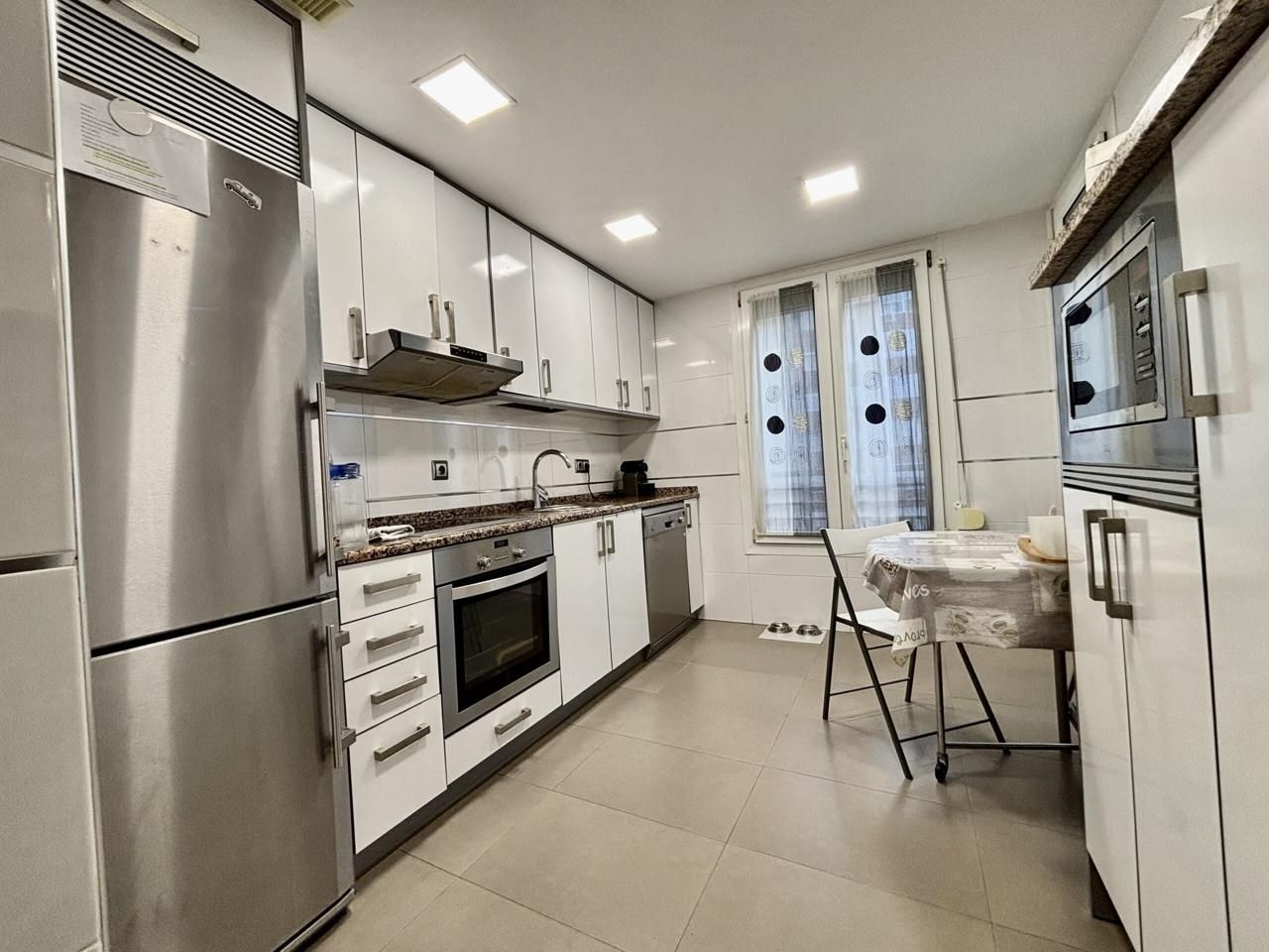 Cuina de Pis en venda en  Zaragoza Capital amb Aire condicionat, Calefacció i Terrassa