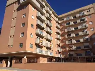 Garaje en venta en C/ Villanueva de las Cruces, La Florida - Vistalegre