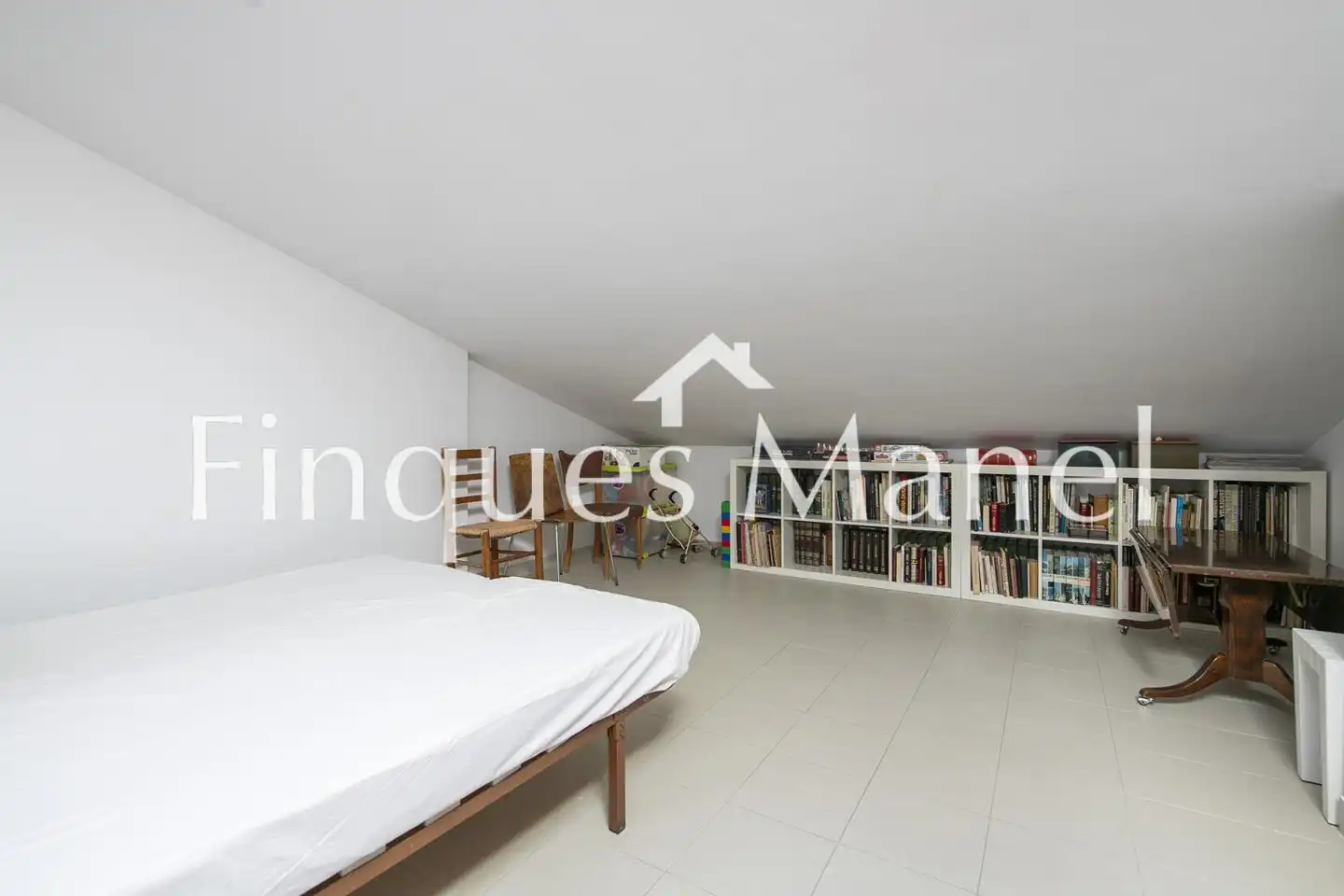 Wohnung zum Verkauf in Banyoles mit Klimaanlage und Terrasse
