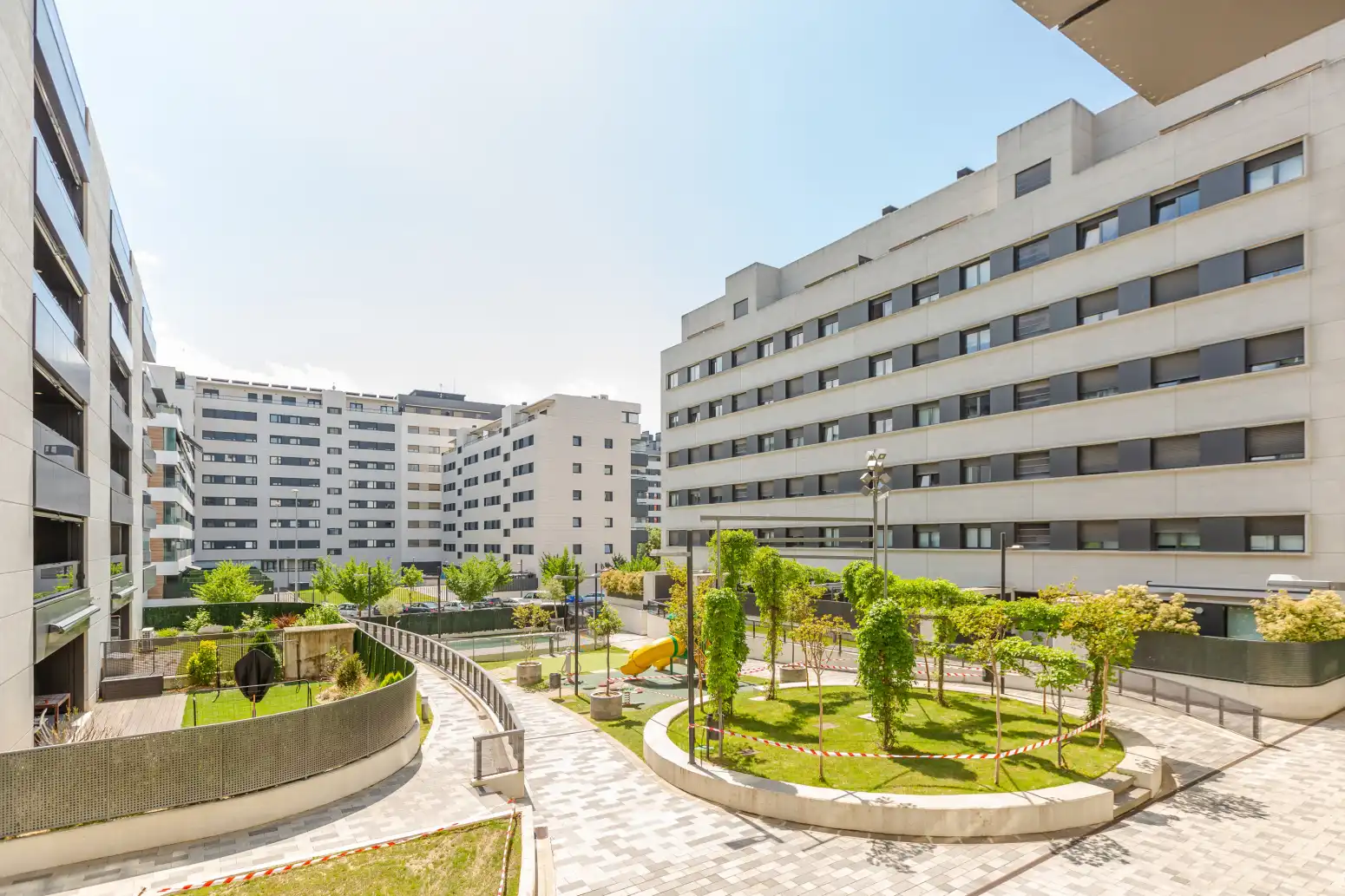 Vista exterior de Piso en venta en  Pamplona / Iruña con Jardín privado, Terraza y Trastero