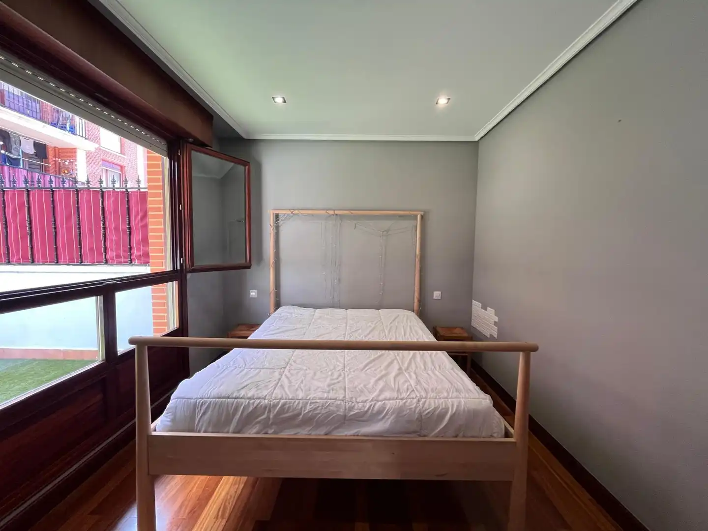 Habitación de Planta baja en venta en Castro-Urdiales con Calefacción, Jardín privado y Parquet