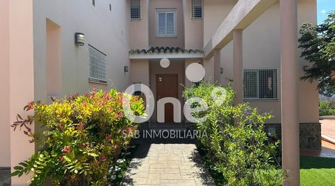 Foto 5 de Casa o chalet de alquiler en Calle Xiprers, San Antonio de Benagéber, Valencia