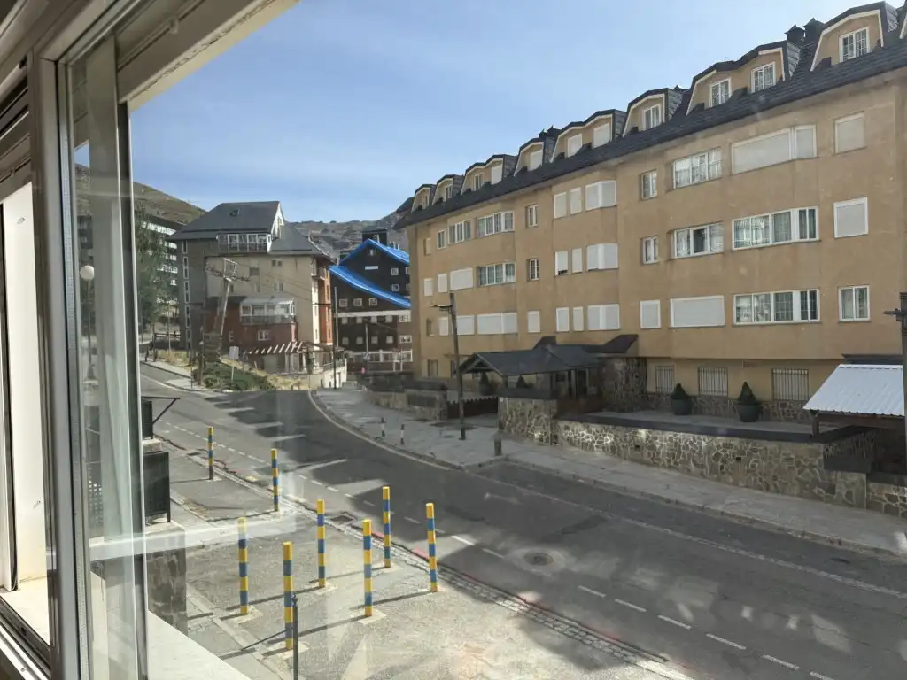 Vista exterior de Apartamento en venta en Sierra Nevada