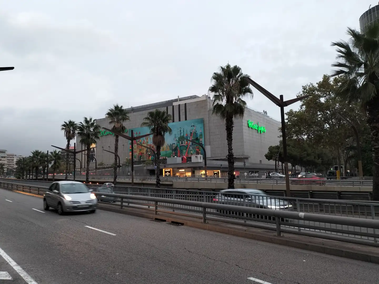 Außenansicht von Geschaftsraum zur Miete in Barcelona mit Möbliert