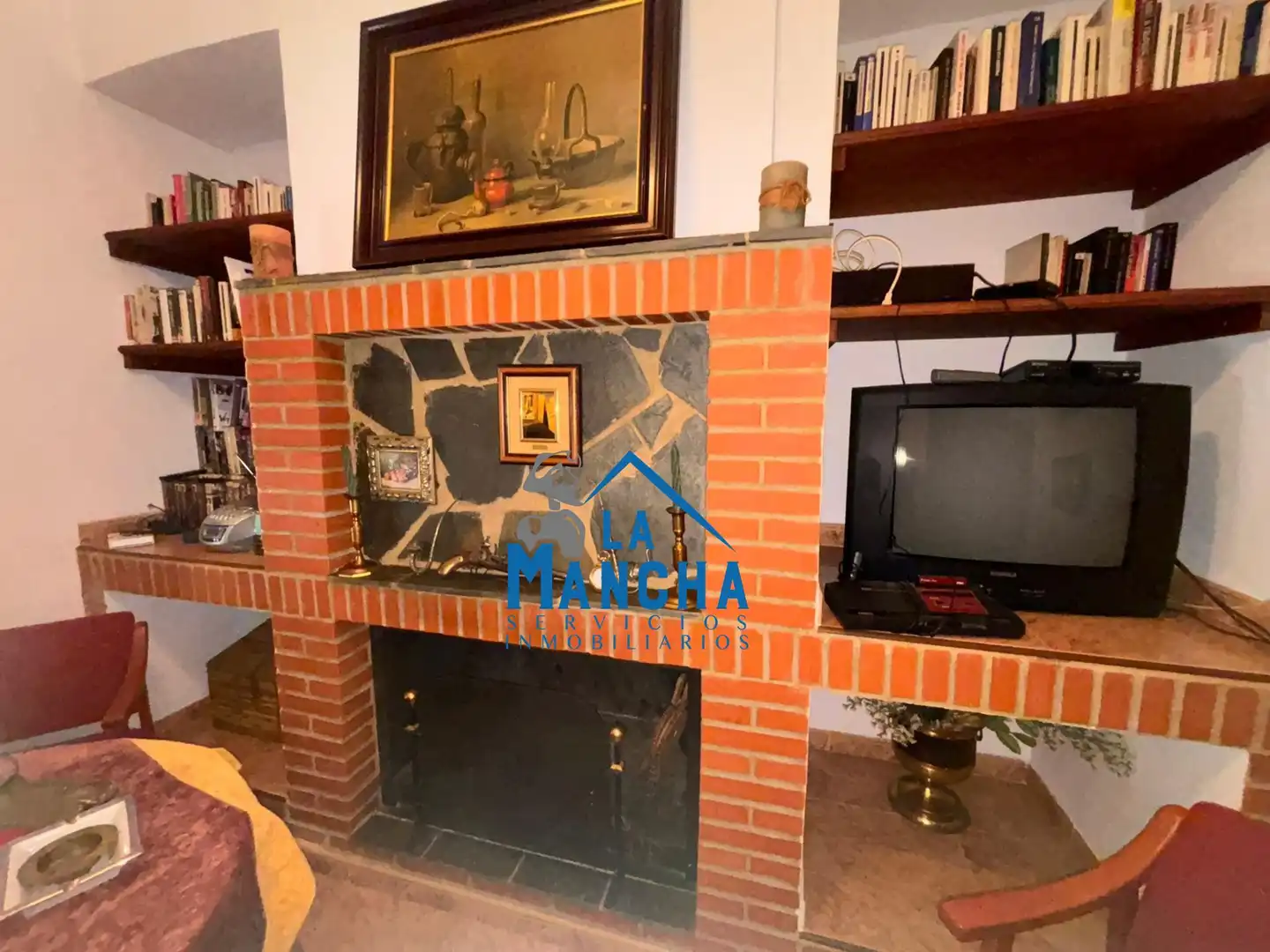 Casa o chalet en venta en Hoya-Gonzalo con Calefacción, Jardín privado y Amueblado