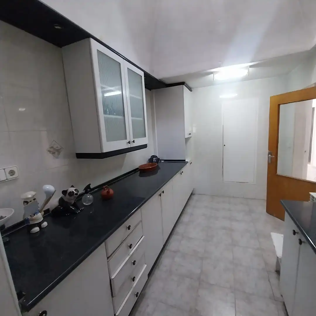 Cuina de Casa o xalet en venda en Matapozuelos amb Calefacció, Jardí privat i Terrassa