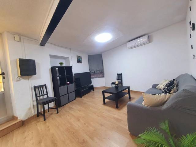 Casa-chalet en Venta en N/A en Villalpardo