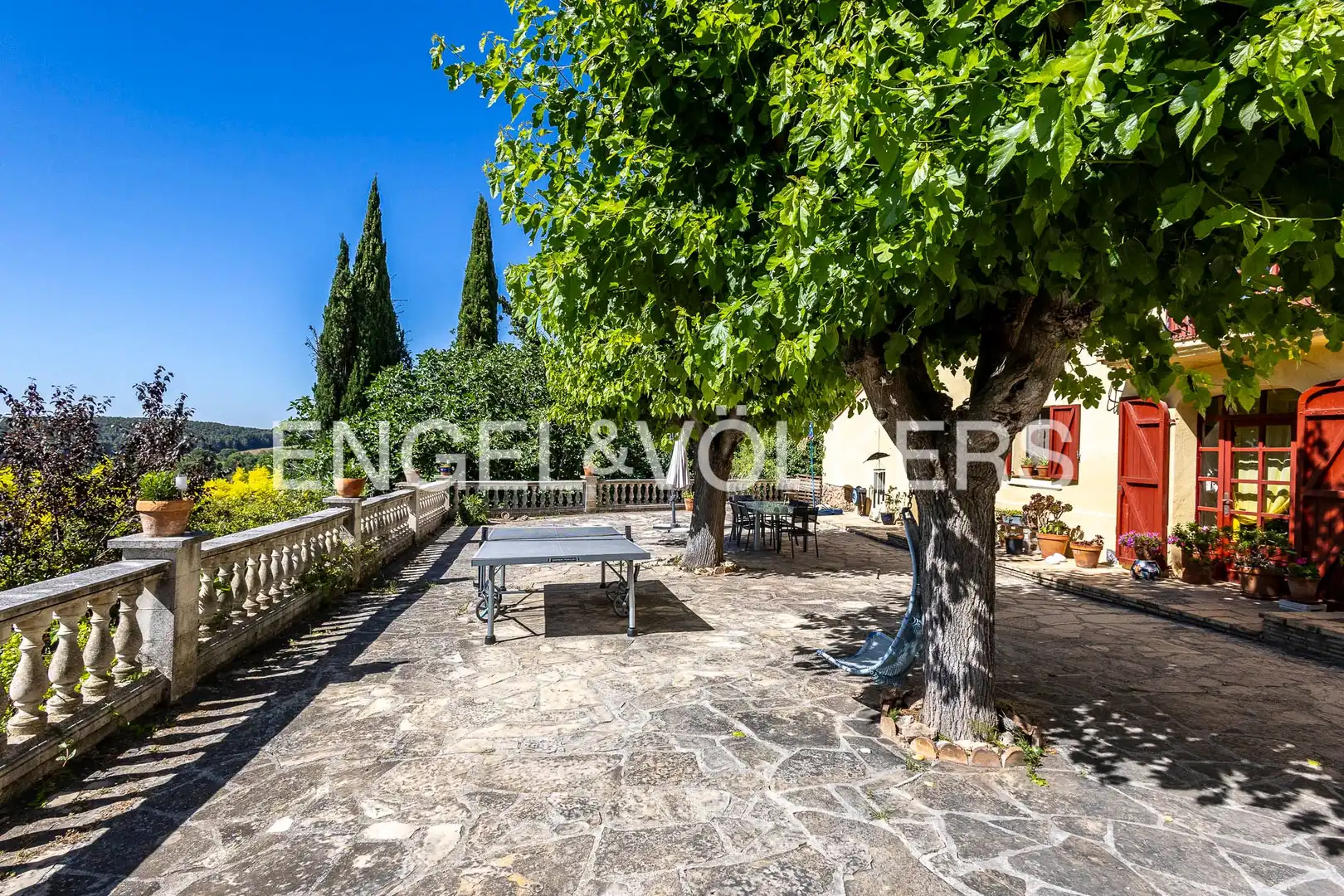 Terrassa de Casa o xalet en venda en Torrelles de Foix amb Calefacció, Jardí privat i Terrassa
