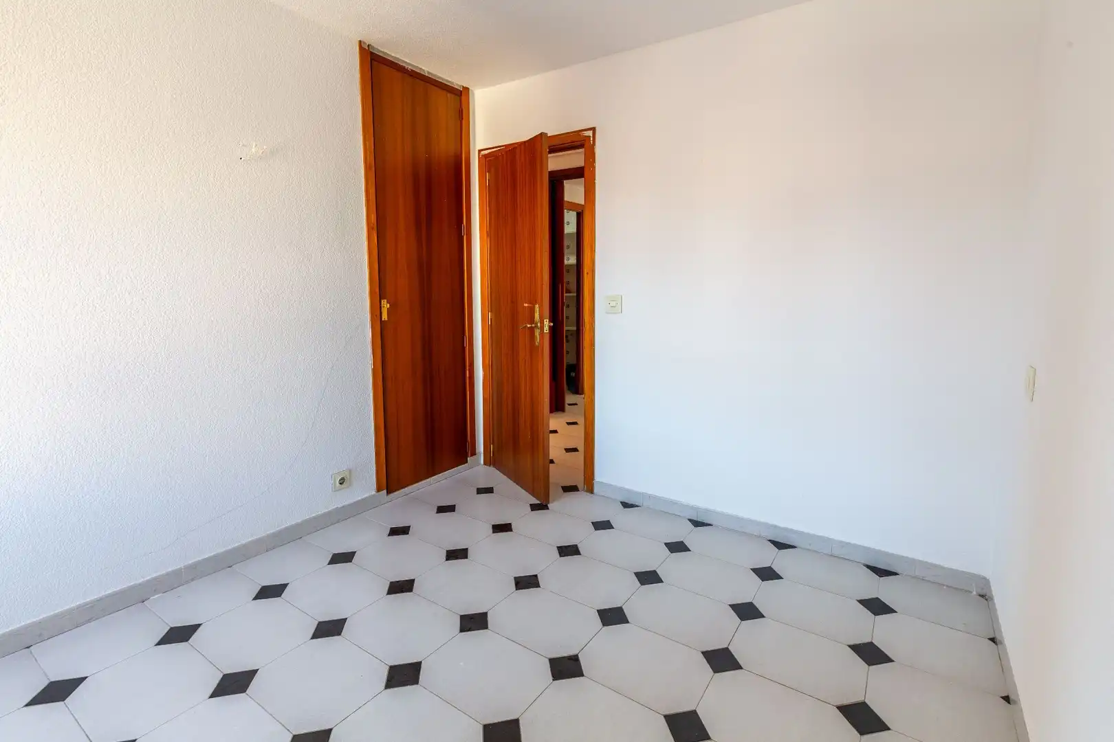 Piso en venta en Benidorm con Aire acondicionado, Calefacción y Piscina comunitaria
