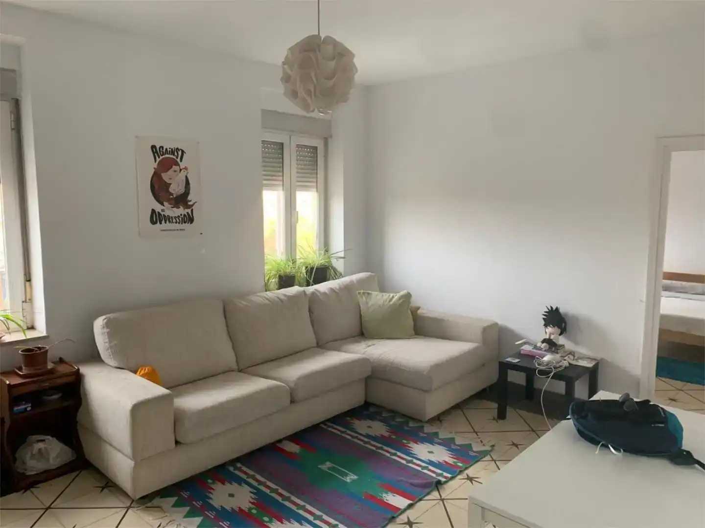 Sala d'estar de Pis en venda en Granada amb Jardí privat, Traster i Balcó