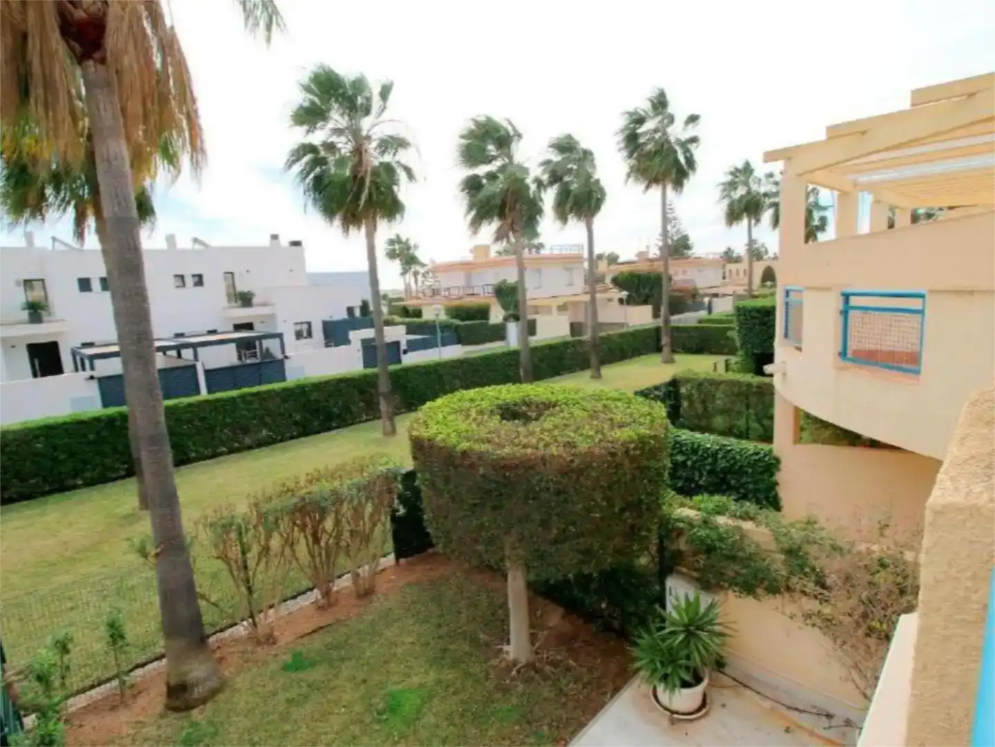 Exterior view of Flat for sale in Vera  with Air Conditioner and Swimming Pool