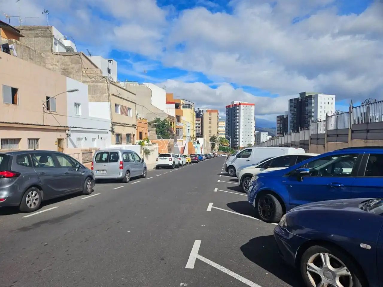 Vista exterior de Casa o xalet en venda en Santa Cruz de Tenerife amb Terrassa