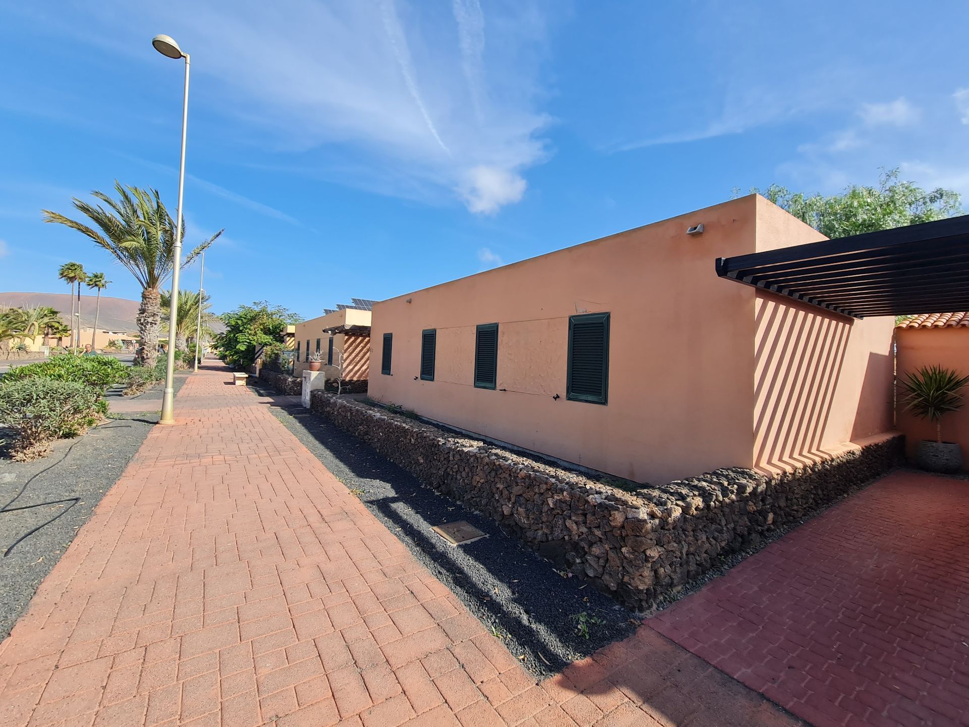 Vista exterior de Casa o xalet en venda en La Oliva amb Jardí privat i Terrassa