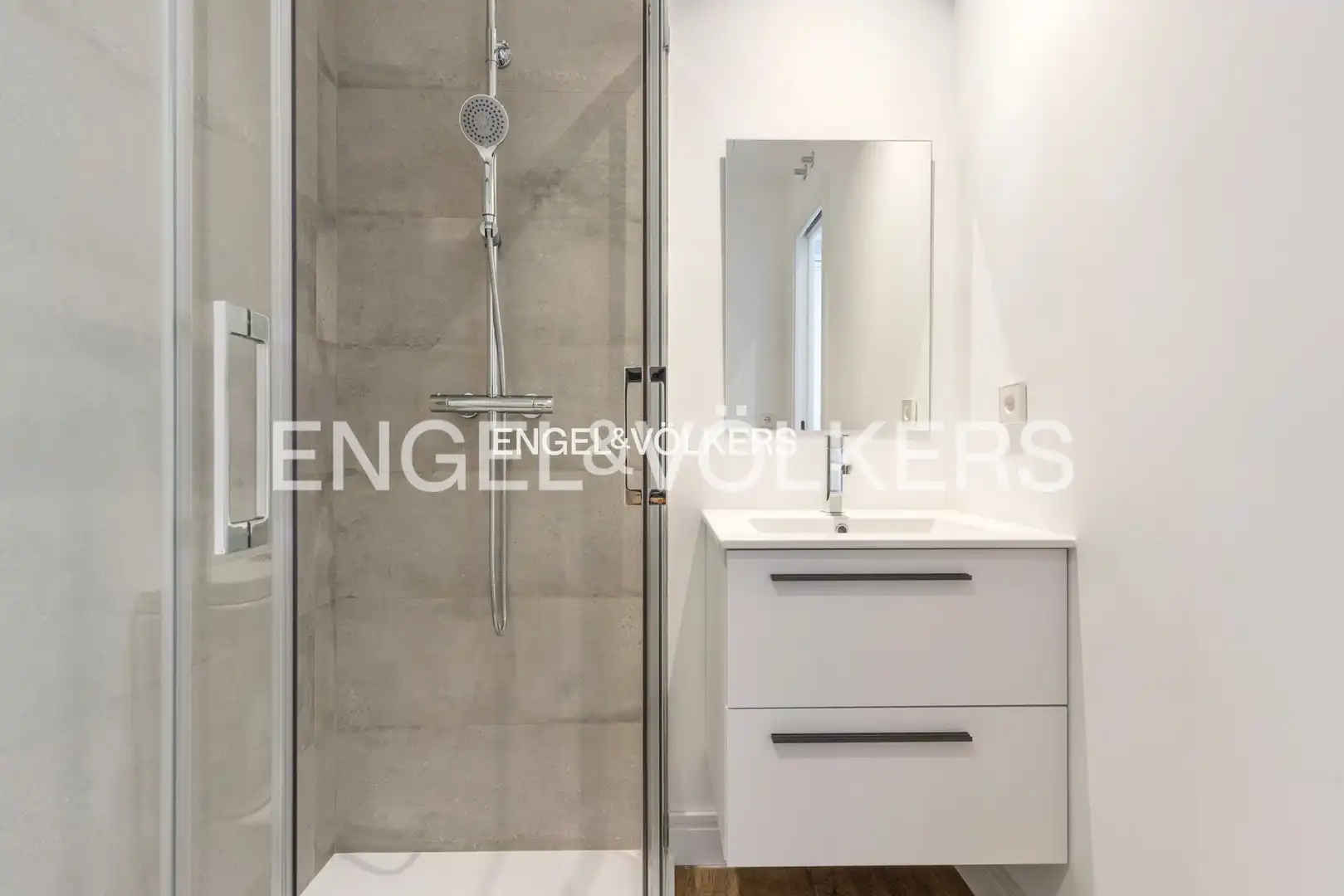 Attic for rent in Madrid, Madrid