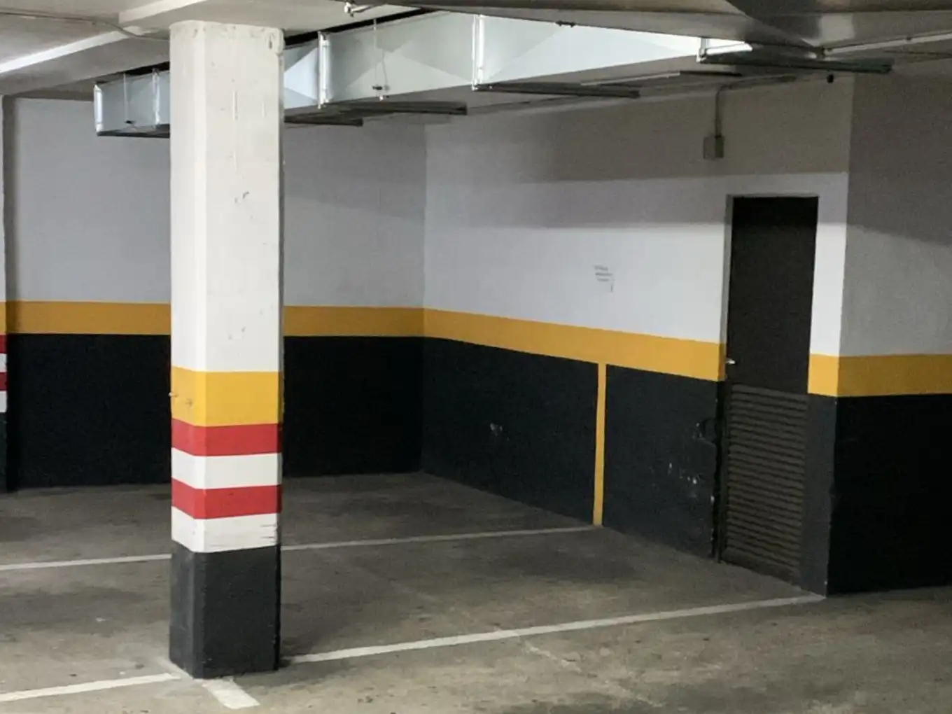 Parkplatz von Garage zur Miete in Valladolid mit Alarm