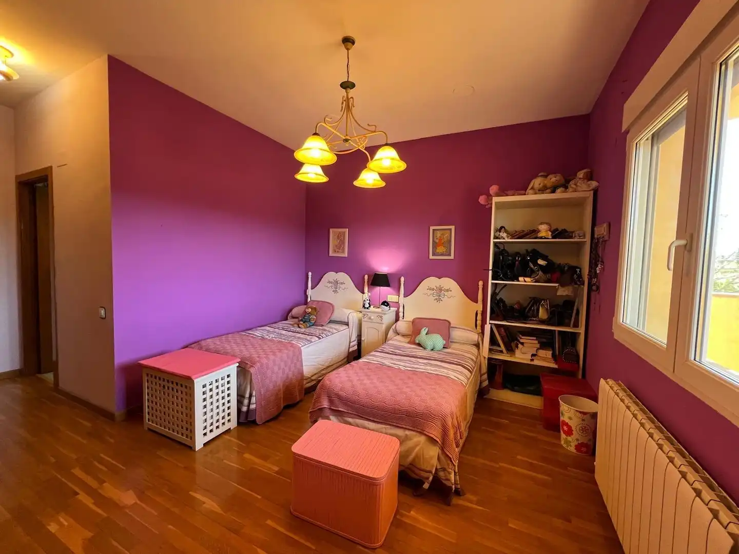 Dormitori de Casa o xalet en venda en Ontinyent amb Calefacció, Parquet i Terrassa