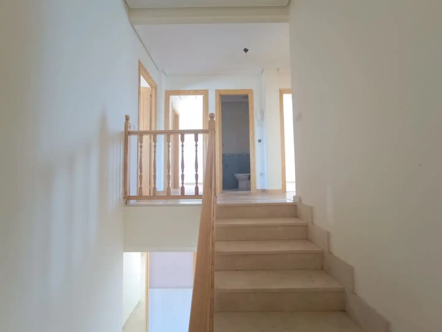 Houses for sale in Barcience  with Private garden