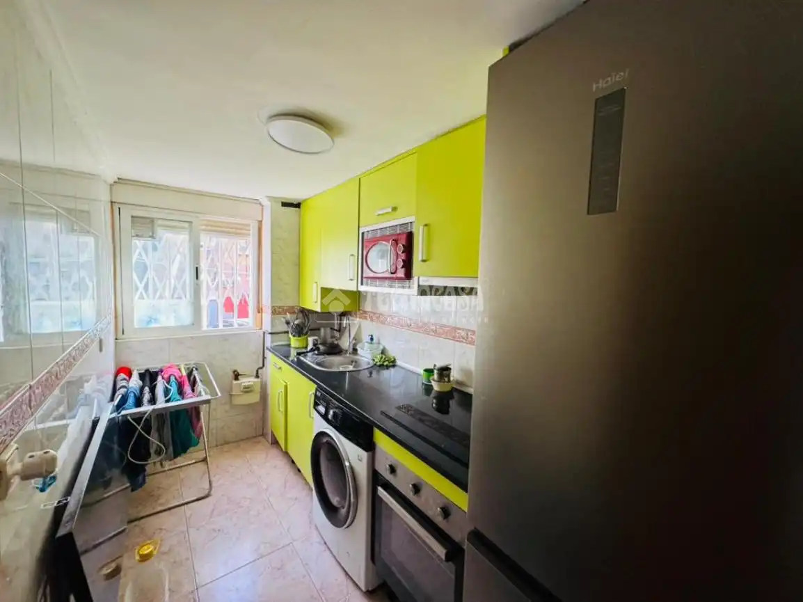 Küche von Wohnung zum Verkauf in Madrid