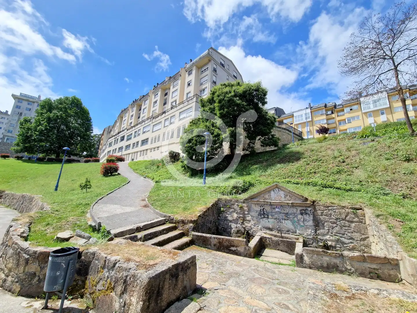 Vista exterior de Ático en venta en Culleredo con Calefacción, Terraza y Trastero